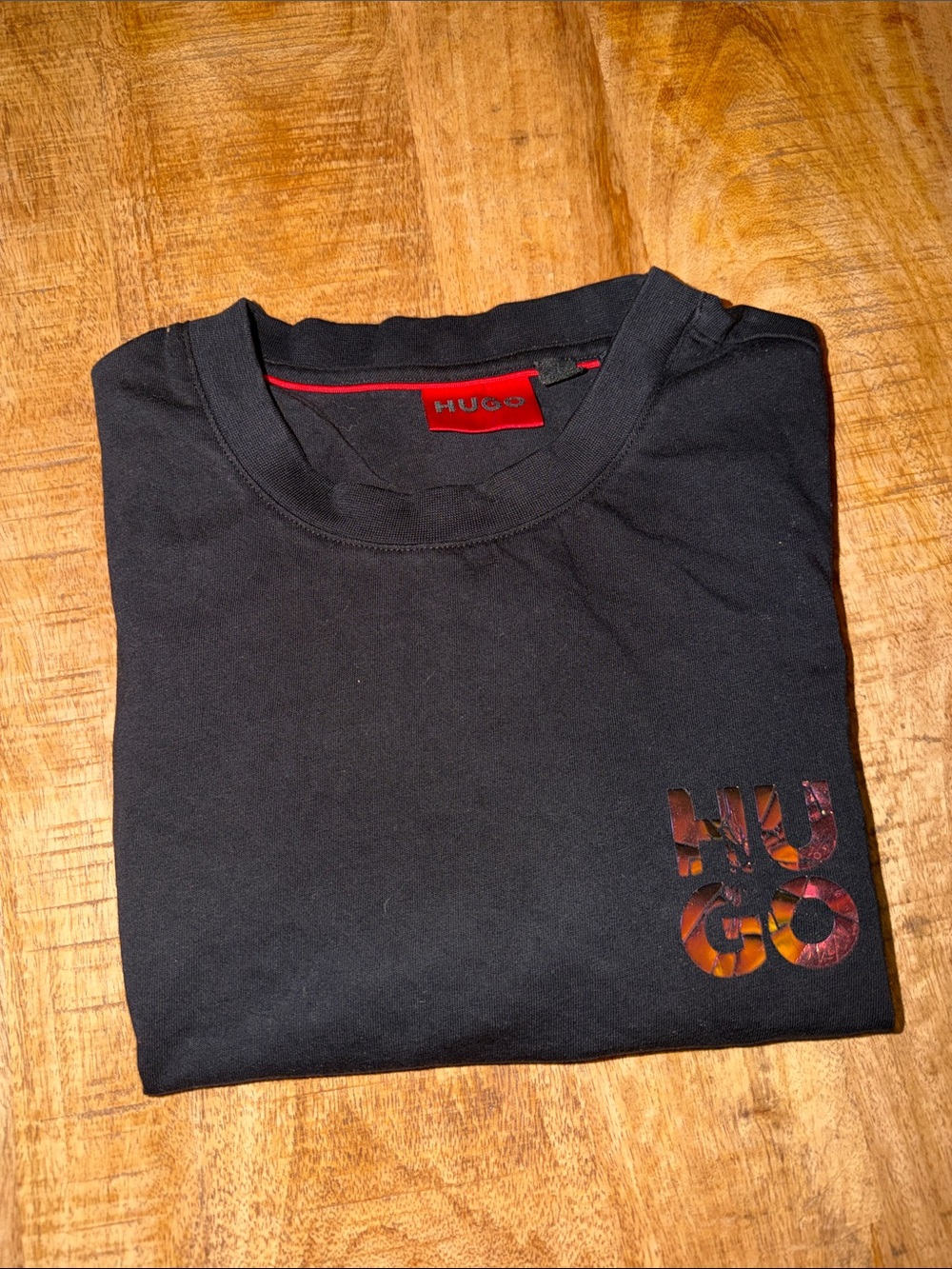 HUGO Black Short-Sleeve Logo Tee with Red Accent